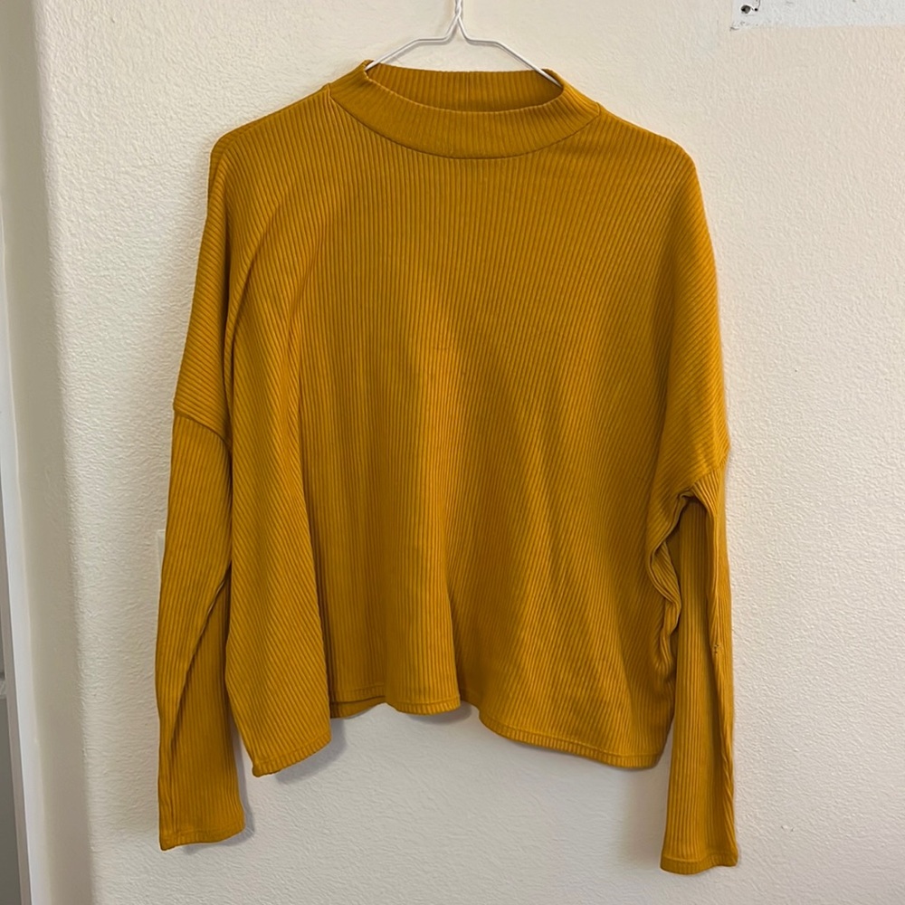 Simple slightly oversized top